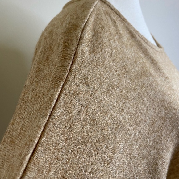 Halston Women's Soft Relaxed Fit Short Sleeve Lightweight XL Sweater. Sz XL - Picture 8 of 15